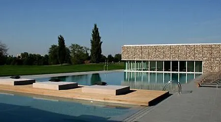 Casalunga Golf & Hotel 4*